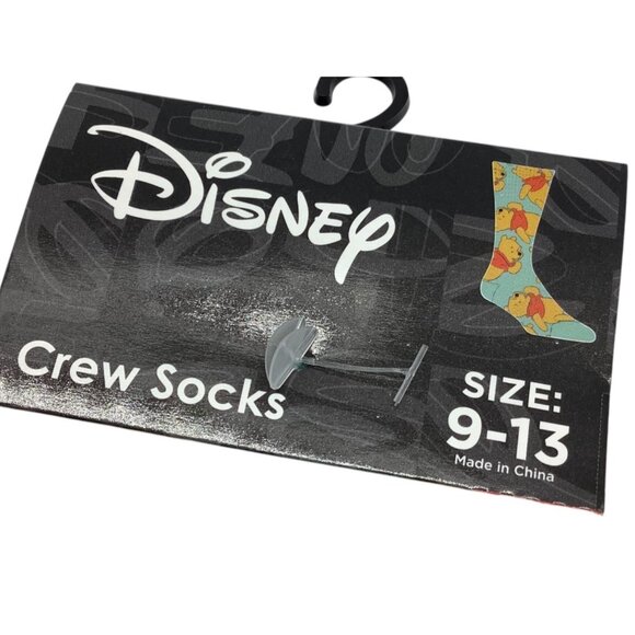 Disney Winnie The Pooh Bear Crew Socks 2 Pairs Size 9-13 NEW - Picture 2 of 6